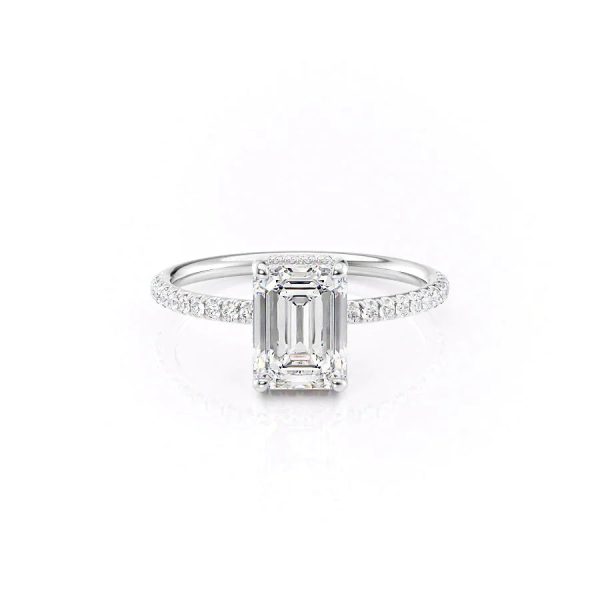 The Low Profile Kamellie Set With A 2.5 Carat Emerald Lab Diamond on Sale